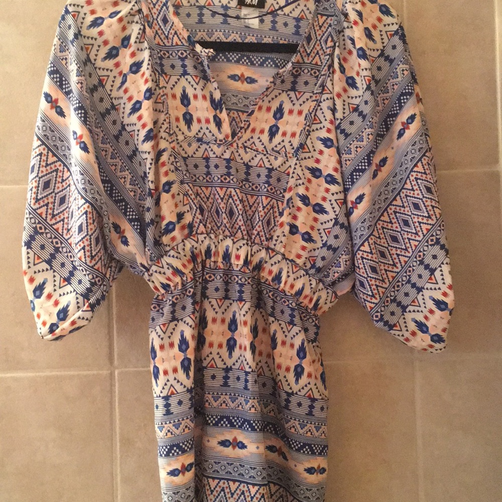 Dress - Picture 3 of 4